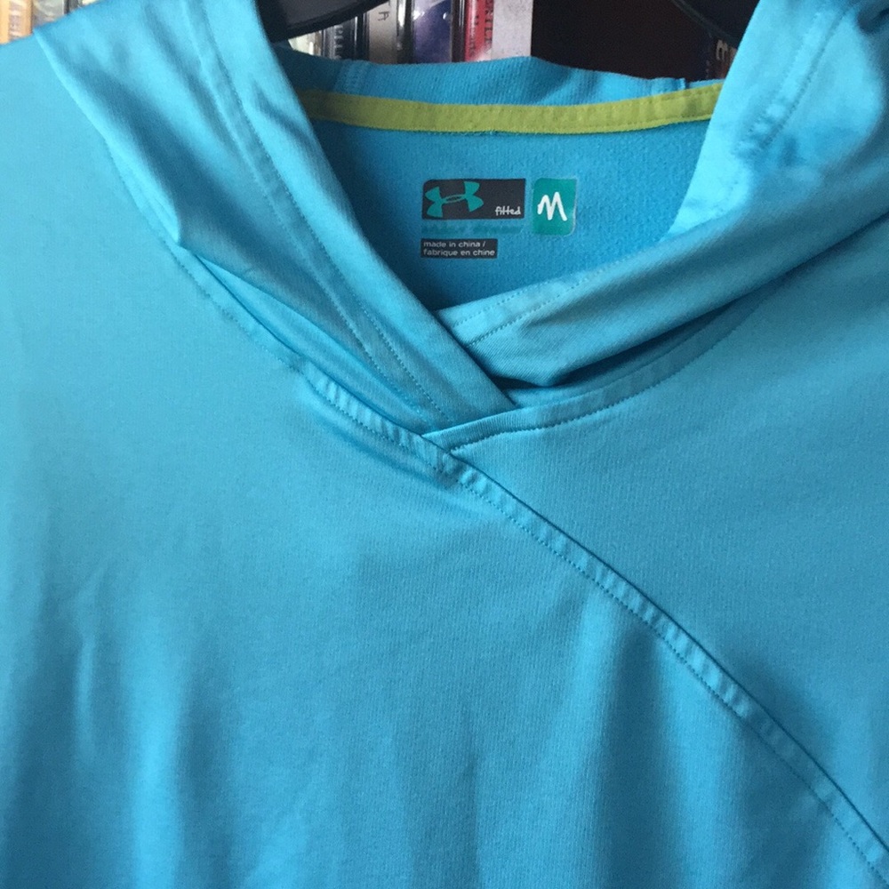 Under armor hoodie medium